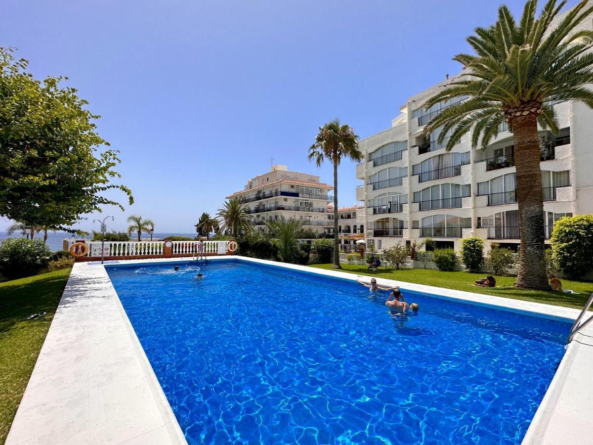 Carabeo 26 Boutique Studio Casasol Nerja Bagian luar foto